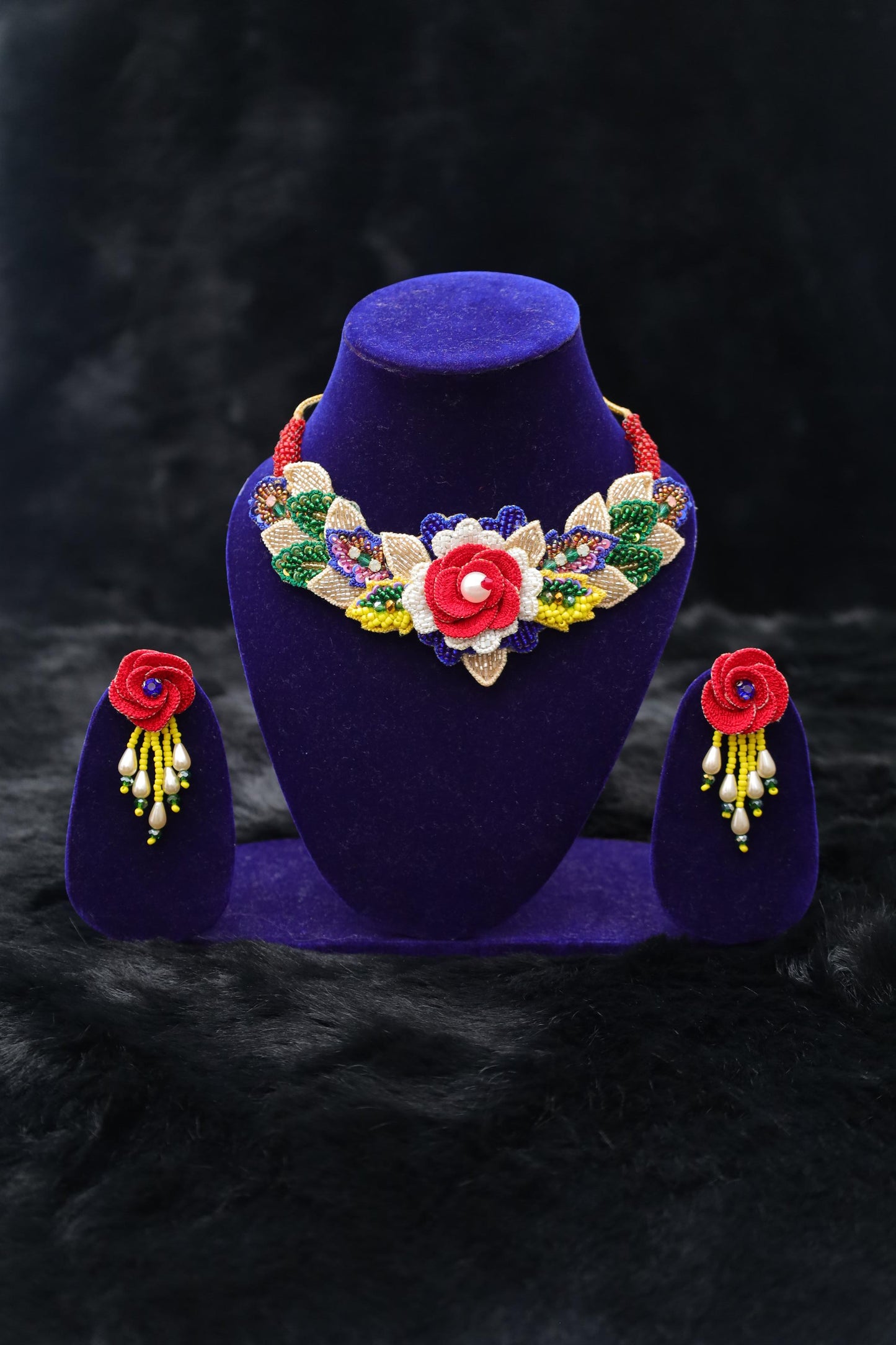 Pearl Blossom Handcrafted Floral Beaded Jewelry Set