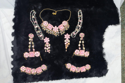 Pink Floral Beaded Jewelry Set