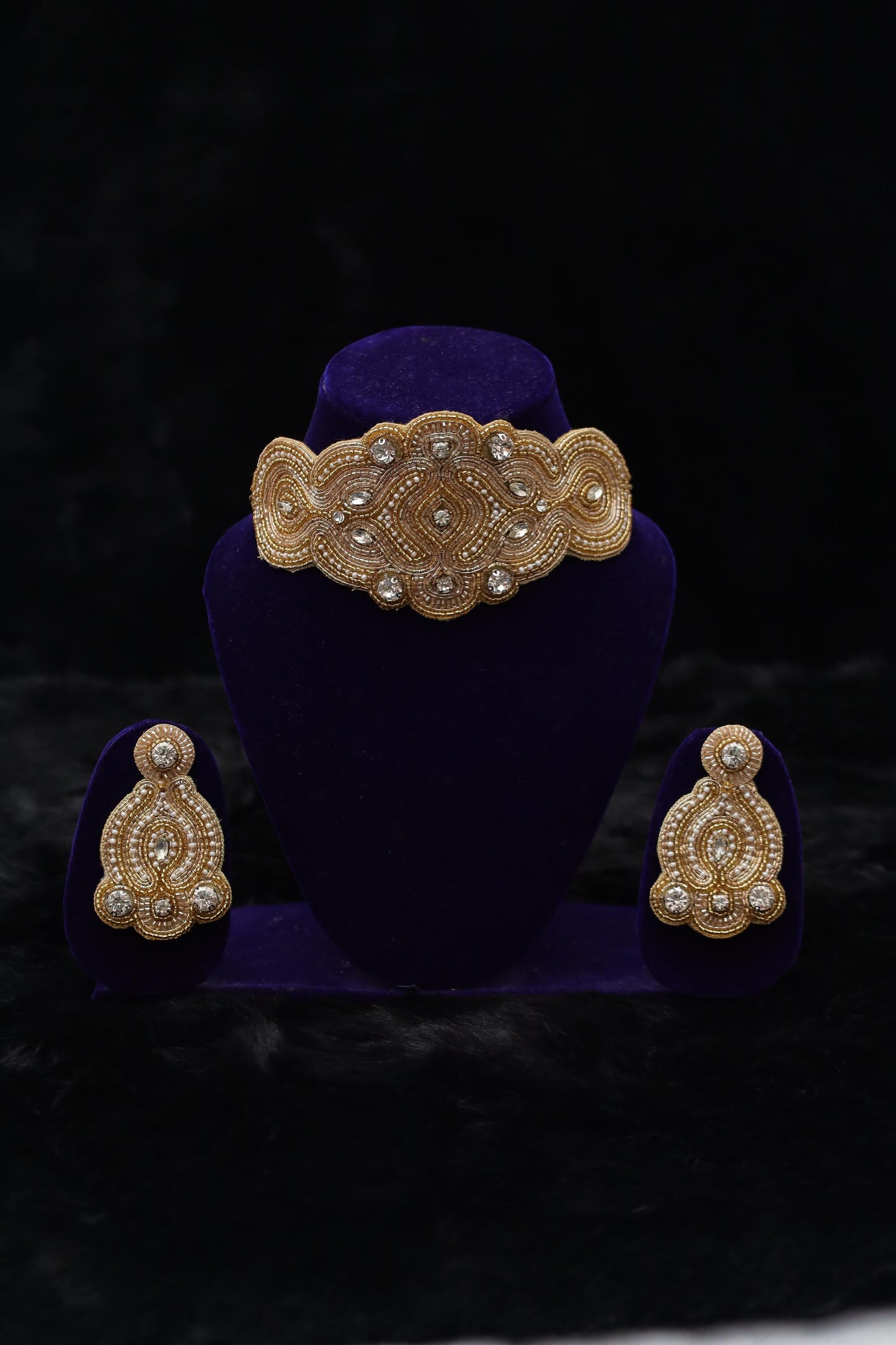 Noir Bloom Handcrafted Statement Choker Set