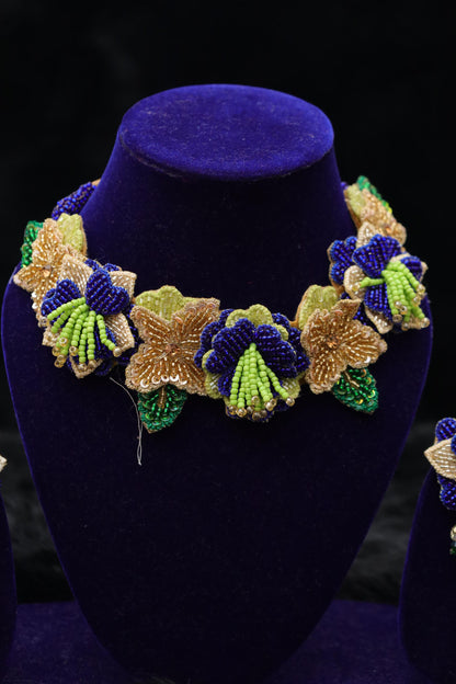 Gulnarred Floral Beaded Choker Set