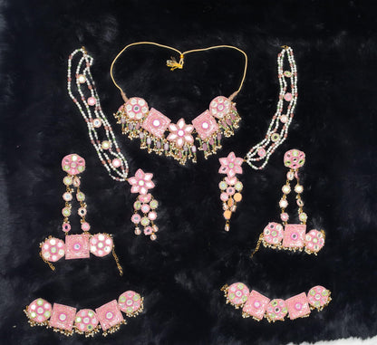 Pink Floral Beaded Jewelry Set
